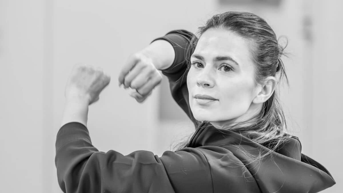 Hayley Atwell on theatre, Tom Cruise and the tabloids: ‘I’ve reached the point where I’m OK if I’m not liked’- Three Columns Cards News