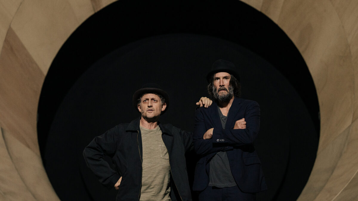 ‘Waiting for Godot’ Review: Keanu Reeves and Alex Winter’s Broadway Adventure- Four Columns Cards News