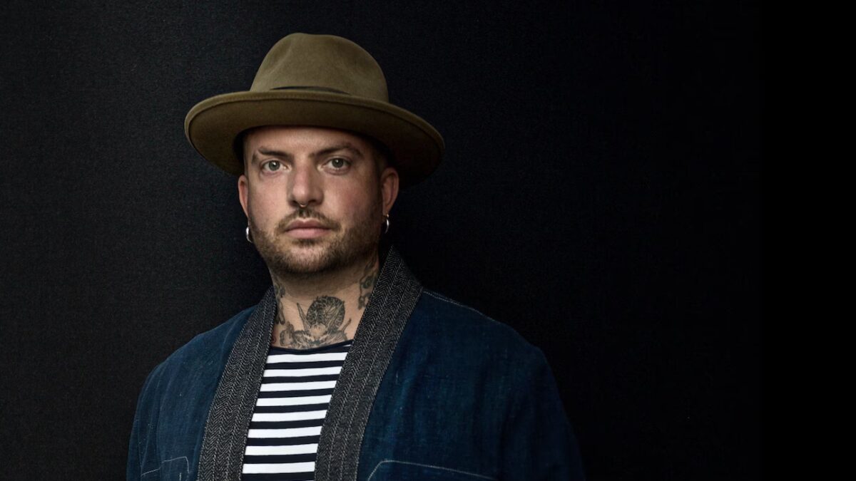 His starry Broadway shows have become pop culture events- Four Columns Cards News